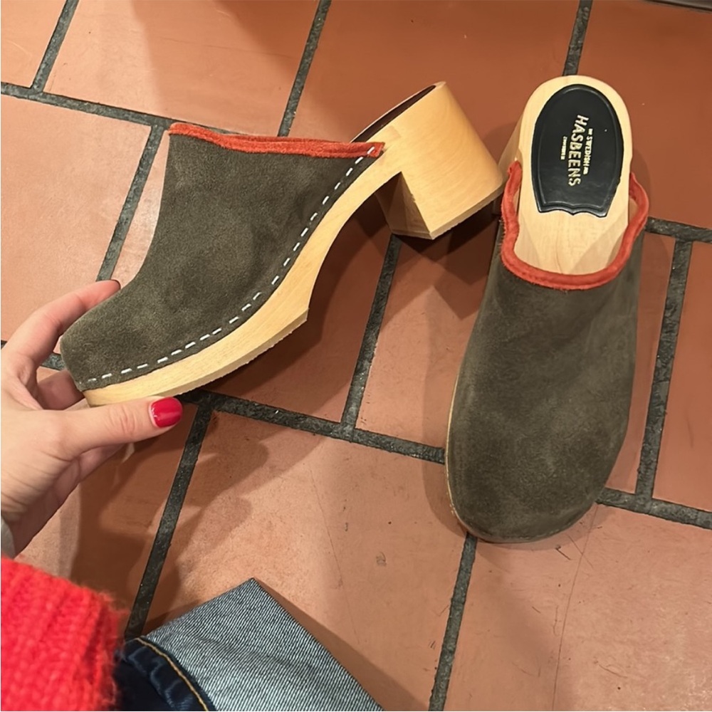 Swedish Hasbeen Suede Clogs